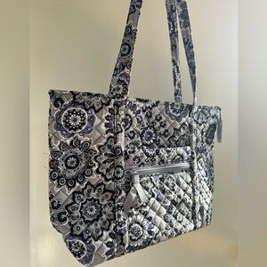 Vera Bradley small tote NWT Tranquil Medallion